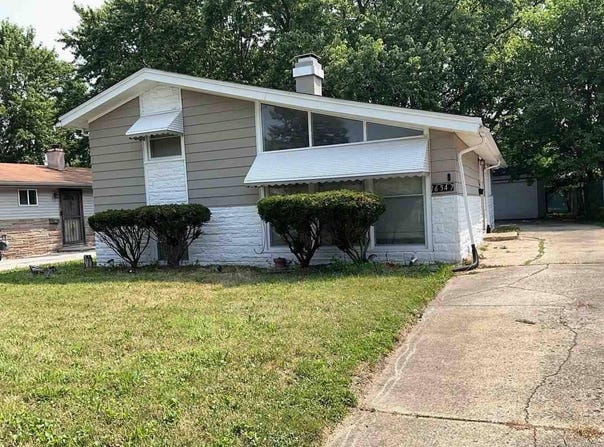 16547 Paulina St, Markham, IL 60428
