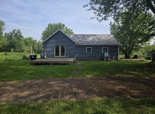 N5994 Walker Road, New Lisbon, WI 53950
