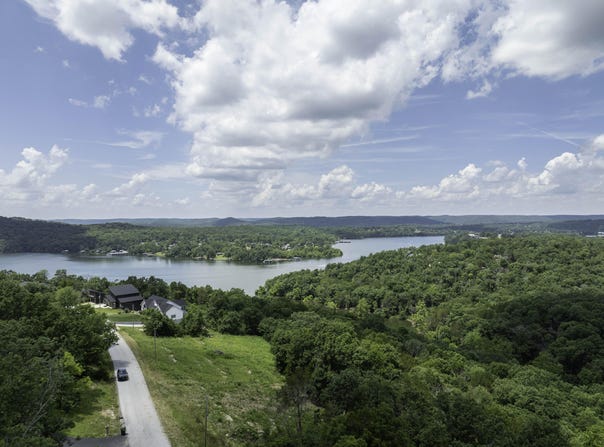 55 Seagull Lane, Cape Fair, MO 65624