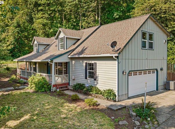 620 S 67TH St, Springfield, OR 97478
