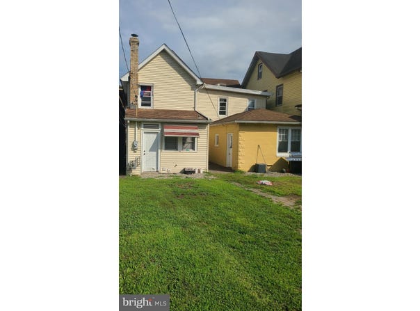 215 PHILADELPHIA AVENUE, EGG HARBOR CITY, NJ 08215