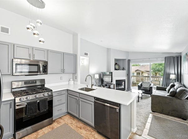 8755 W Berry Avenue, Littleton, CO 80123