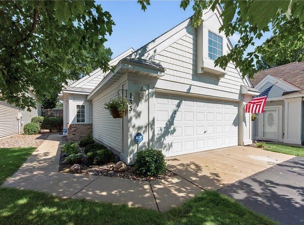 133 Christenson Court NE, Fridley, MN 55432