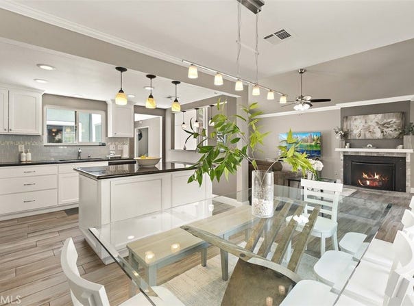 1193 Mountain Gate, Upland, CA 91786