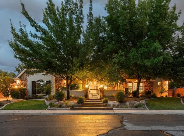 1019 S 900 E, St George, UT 84790