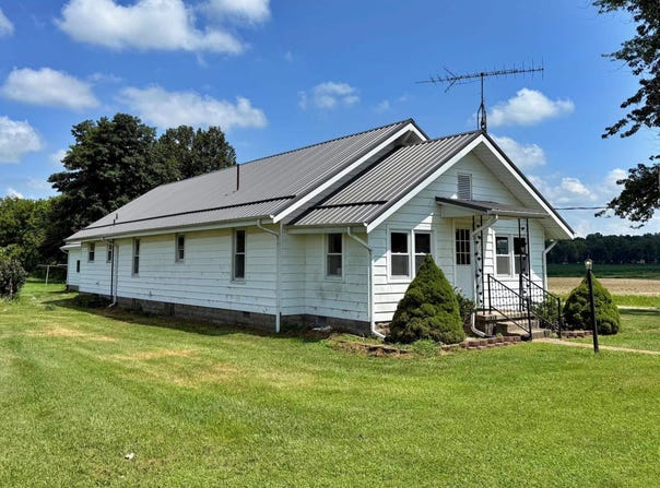 4499 S State Road 59, Linton, IN 47441