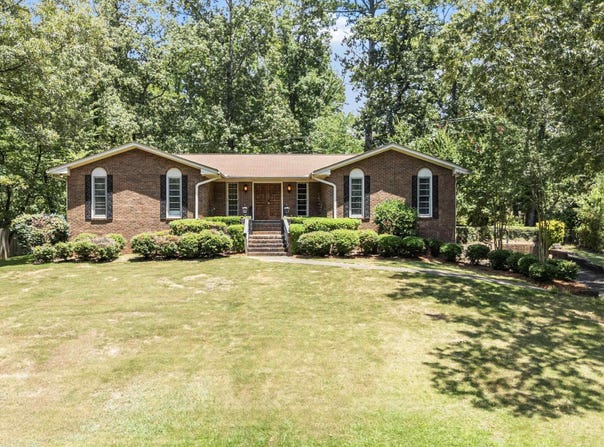 3213 BURNING TREE DRIVE, HOOVER, AL 35226