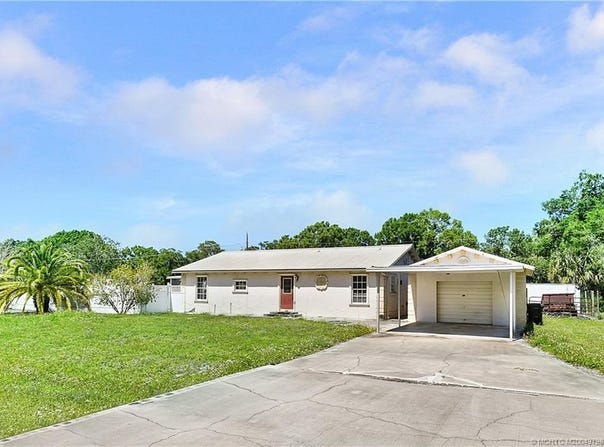 6785 NE 7th Street, Okeechobee, FL 34974