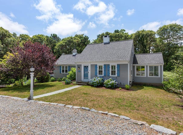 9 Croft Path, Dennis, MA 02638