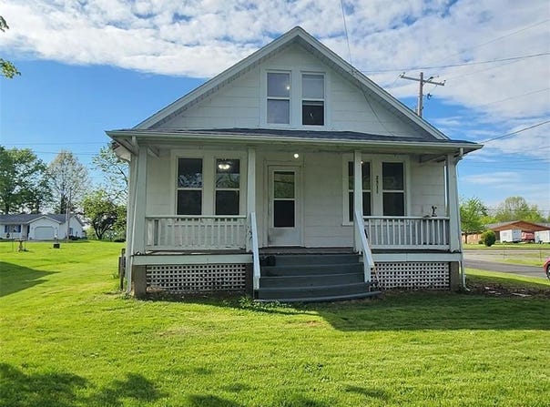 2311 State Street, Chester, IL 62233