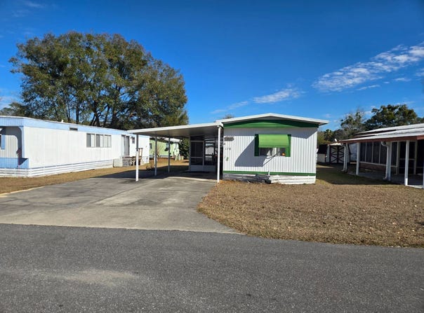 5431 NE 35th St, Silver Springs, FL 34488