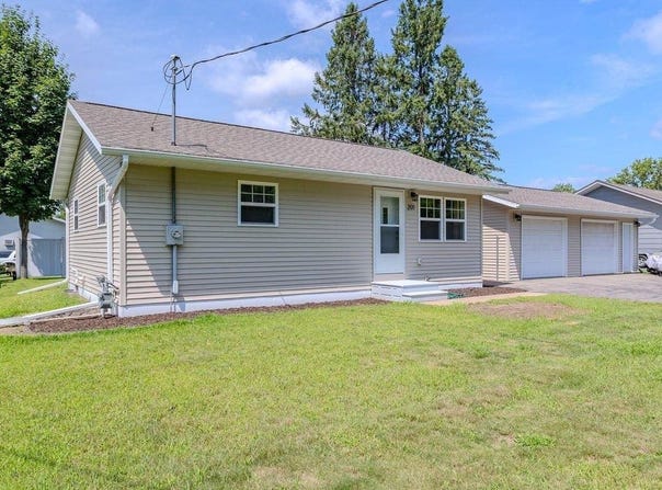 201 Anna Street, Mosinee, WI 54455