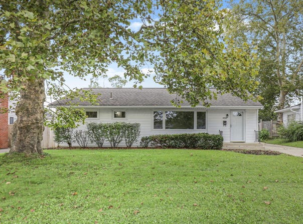 2722 Woodstock Road, Columbus, OH 43221