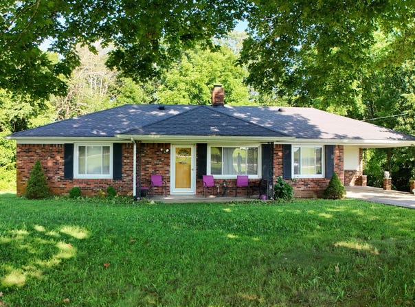 2492 Willailla Road, Brodhead, KY 40409