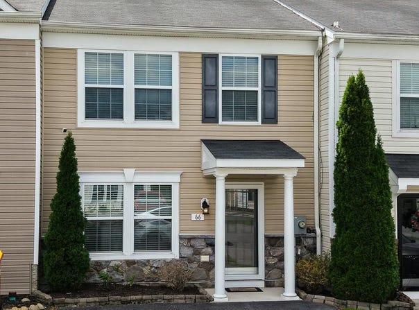 66 FAST VIEW DR, MARTINSBURG, WV 25404