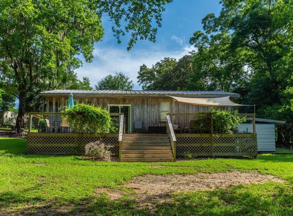 23261 FOURTH Avenue, Florala, AL 36442