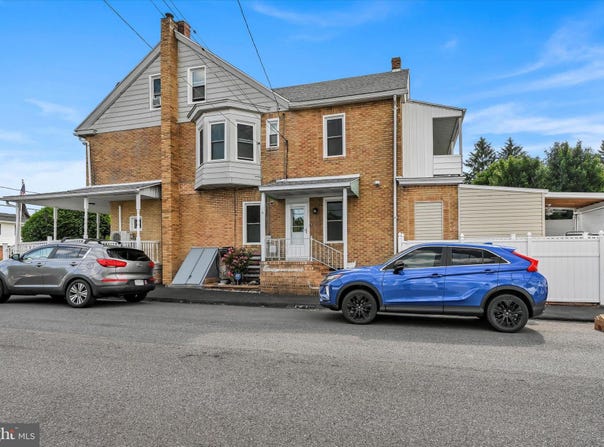 336 W SPRING STREET, FRACKVILLE, PA 17931