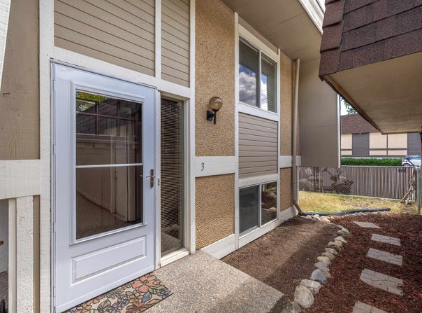 301 S Liberty Lake Rd, Liberty Lake, WA 99019