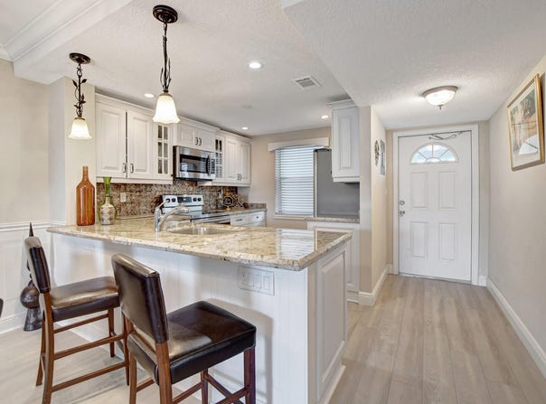 9810 Marina Boulevard, Boca Raton, FL 33428