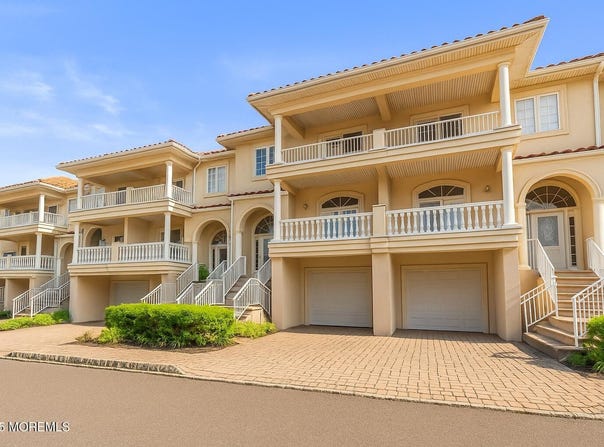 21 Riviera Drive, Long Branch, NJ 07740