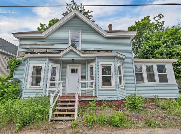 75 School Street, Franklin, NH 03235