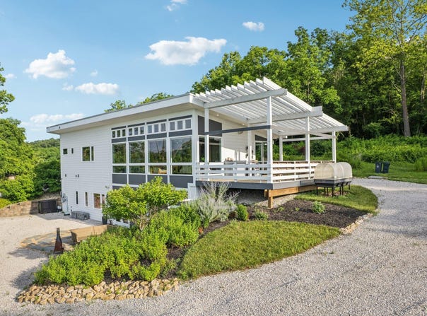 7627 River Road, Hebron, KY 41048