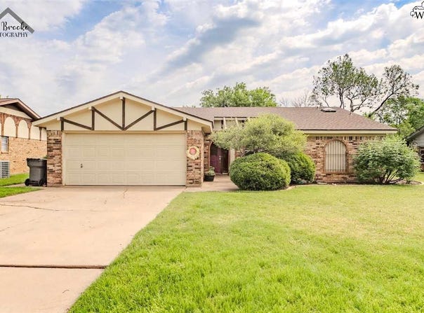4502 TRAILWOOD DRIVE, Wichita Falls, TX 76310