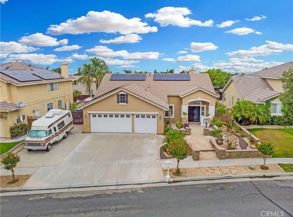 1151 Paseo Tasco Circle, Corona, CA 92882