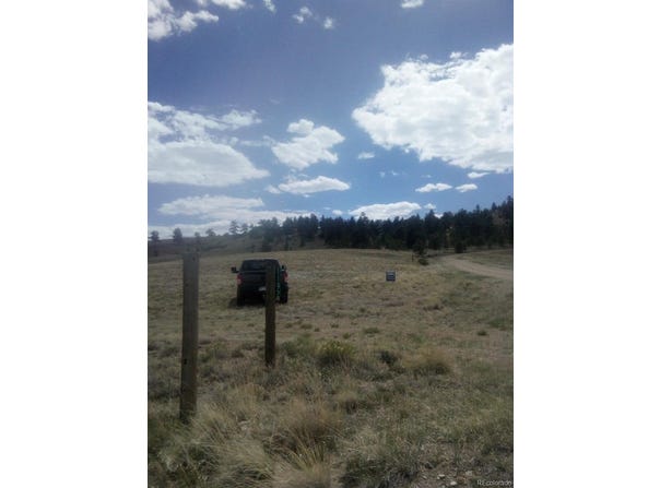1192 Corral Road, Hartsel, CO 80449