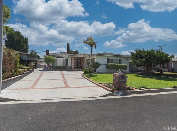 814 Crestfield Drive, Duarte, CA 91010