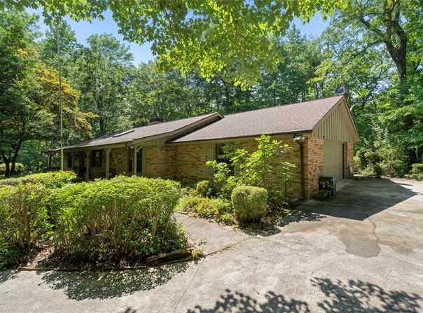 130 Mountain Rest Lake Road, Mountain Rest, SC 29664
