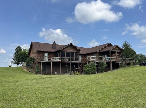 7206 Island Ford Road, Hanson, KY 42413
