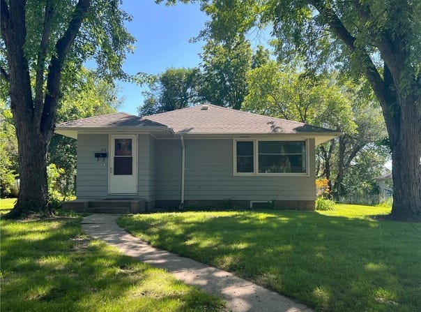117 4th Street, Ortonville, MN 56278