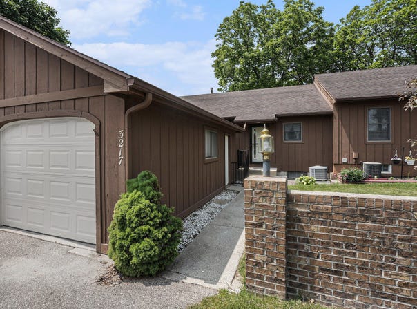 3217 Westminster Drive SE, Grand Rapids, MI 49512