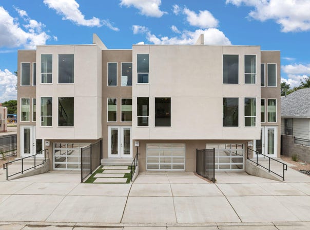 237 Stover Avenue SW, Albuquerque, NM 87102