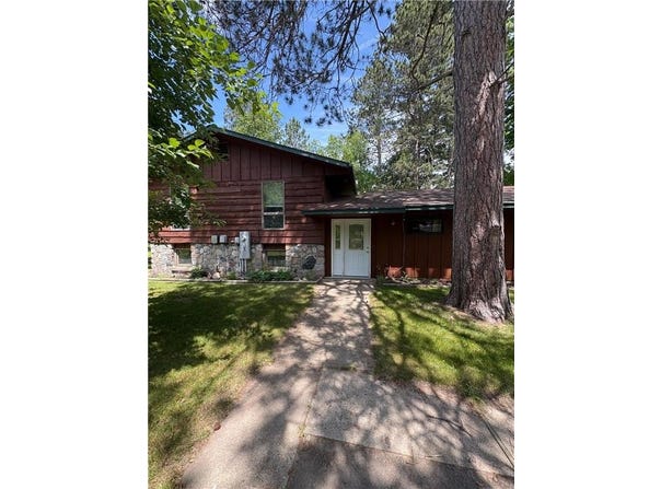 20542 Wendigo Park Road, Grand Rapids, MN 55744