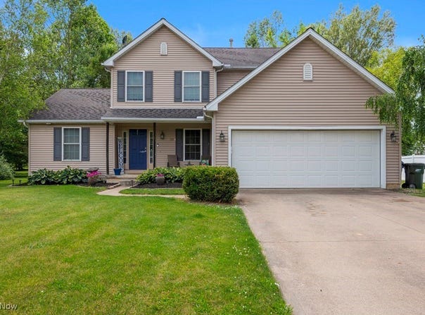 1005 Penn Court, Grafton, OH 44044