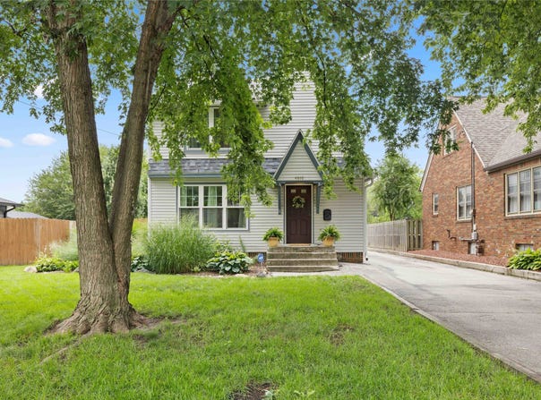 4010 Fagen Drive, Des Moines, IA 50310