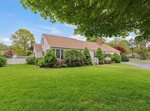 8 Viking Rock Road, South Yarmouth, MA 02664