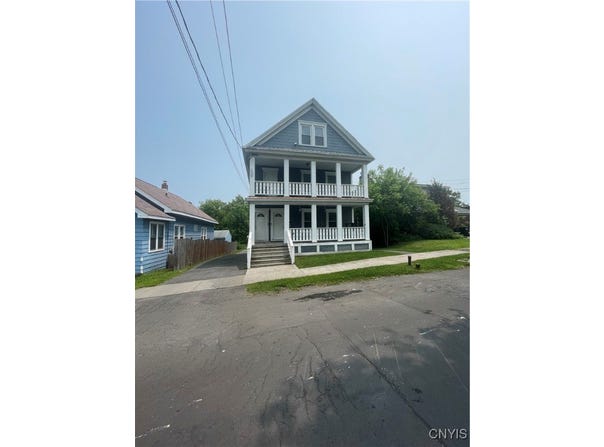 116 Pleasantview Avenue, Syracuse, NY 13208