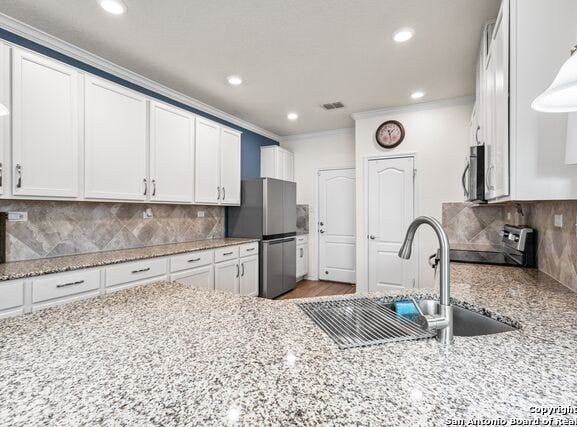 2095 Shire Meadow, New Braunfels, TX 78130