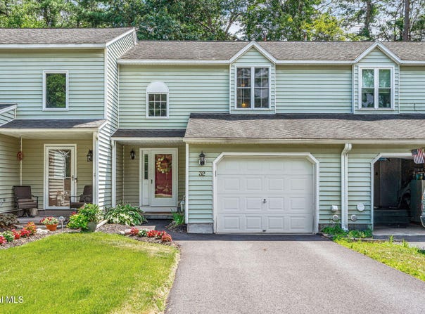 32 Deer Run Drive, Milton, NY 12020