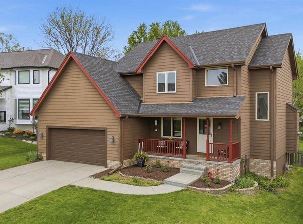 13532 Boyd Street, Omaha, NE 68164