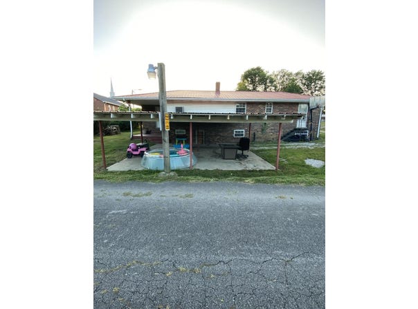 103 Lois Engle Drive, Corbin, KY 40701