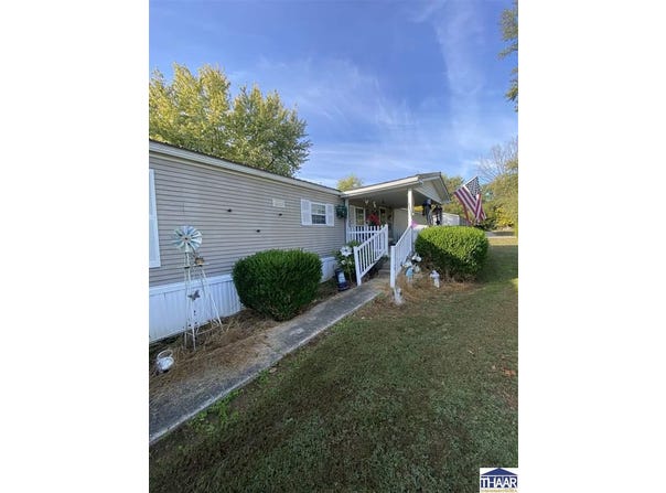 731 SW A Street, Linton, IN 47441