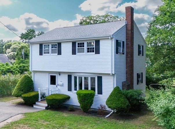 614 S Franklin, Holbrook, MA 02343