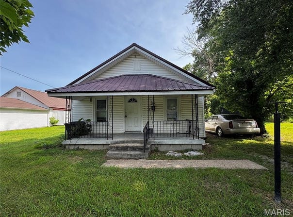 527 W Victor Street, Poplar Bluff, MO 63901