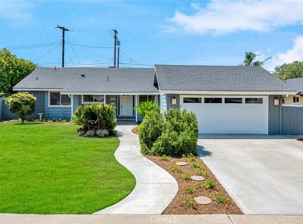 1220 E Adams Avenue, Orange, CA 92867