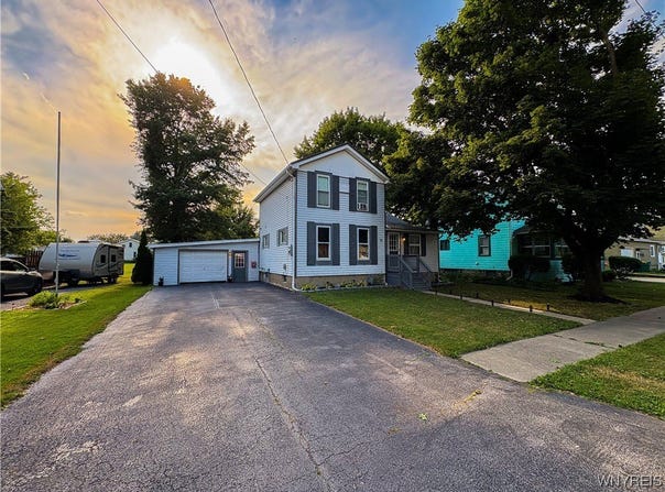 10 Windsor Street, Attica, NY 14011