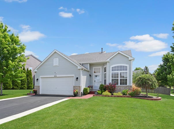 7404 Fordham Lane, Plainfield, IL 60586